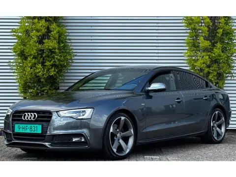 Audi A5 Sportback 1.8 TFSI S-Line Edition NAVI / 19'' LMV / XENON