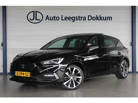 SEAT Leon 1.4 TSI eHybrid PHEV FR Pano | Adapt. Cruise | Camera | Stoel/Stuurverw. | Keyless | Carpl