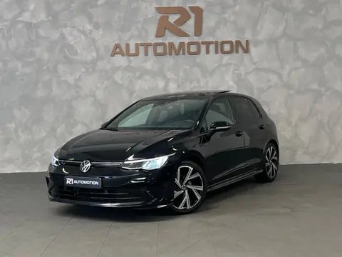Volkswagen Golf 1.5 eTSI 3x R-Line|CAMERA|PANO|KEYLESSGO|BLINDSPOT|AMBIENT|ACC|STUURVERWARMING|STOEL