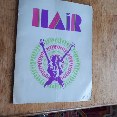 Hair, musical - programma van de uitvoering 1970 - krantenknipsel