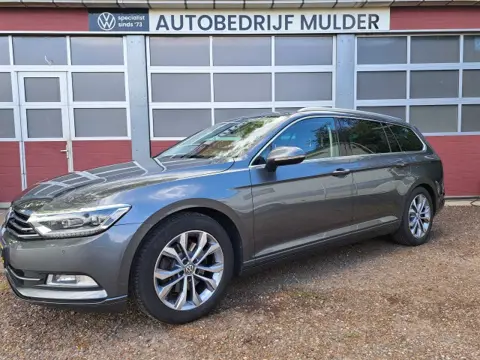 VOLKSWAGEN PASSAT Variant 1.4 TSI ACT 150 Pk Comfortline Business Dsg-7