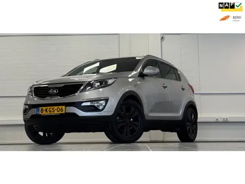 Kia Sportage 2.0i Super Pack Lerenbekleding Trekhaak Navigatie Mooi!