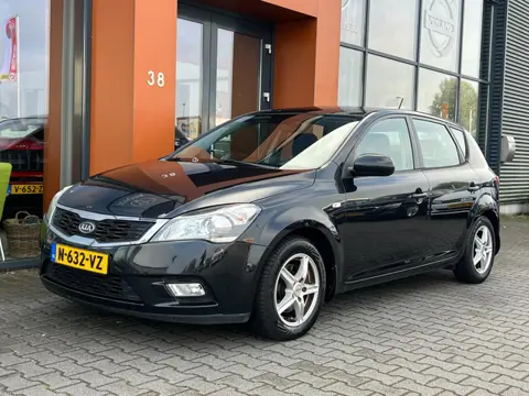 Kia Cee'd 1.4 CVVT|Airco|Isofix|Elek. ramen&spiegels|Aux-in