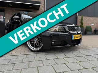 BMW 3-serie 330i M3 M-Pakket M-Sport 259PK Airco Navi Pan/Dak Leder Zwart Elk.Ramen zeer nette