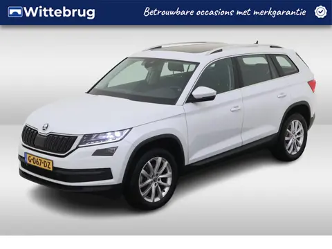 Škoda Kodiaq 1.5 TSI Business Edition / AUTOMAAT/ PANODAK/ NAVI/ LED/ PARK. SENSOREN + CAMERA/ CLIMA