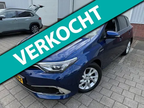 Toyota Auris 1.8 Hybrid 2017 Executive LEDER-ALCANTARA NAVI NAP 2e-EIG LUX