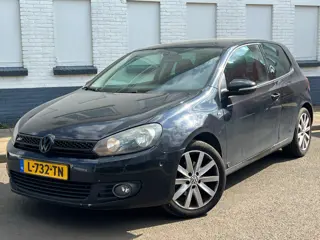 Volkswagen Golf 1.4 TSI Highline R-Line 90kW Zwart