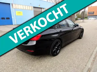 BMW 3-serie 320i E.Dynamics Edition 2013 Airco APK27/03/2027