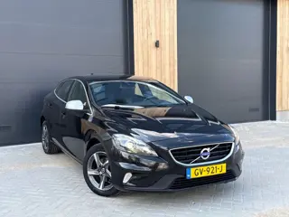 Volvo V40 2.0 D2 R-Design (bj 2015) XENON|EURO6|NAVI|LEER