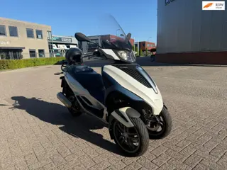 Piaggio Scooter 300 cc MP3 Yourban +31623015041