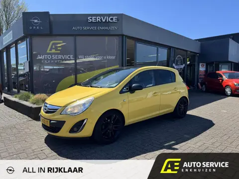 Opel Corsa 1.2-16V Anniversary Edition Hele leuke budget Corsa met nw APK en uitgebreid onderhoud