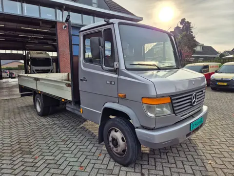 Mercedes-Benz 811. steel suspension (bj 1993)