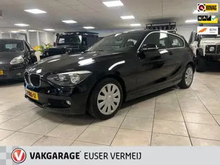 BMW 1-serie 116i Business Lederen bekleding, Airco, Cruise controle, Parkeersensoren.