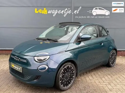 Fiat 500 C e Icon 42 kWh Cabrio *carplay *climate *stoelv.