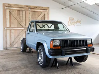 Jeep - Cherokee XJ - Comanche - Work in progress