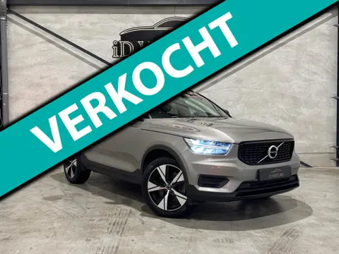 Volvo XC40 1.5 T5 Recharge PANO|LEDER|CAMERA|1STE EIG