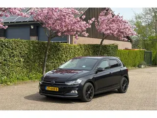 Volkswagen Polo 1.0 TSI DSG Highline Sport virtual cockpit PDC Camera NAP