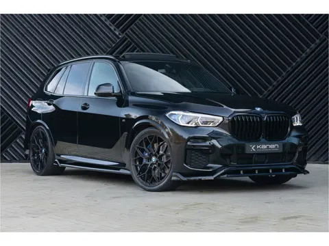 BMW X5 xDrive45e M-Sport ACC Pano Head Up MStoel Softcl. Keyless Laser Trekhaak