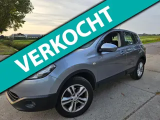 Nissan Qashqai 2.0 Acenta/ climatronic/ navigatiesysteem/ camera/ bj 2012