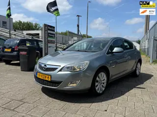 Opel Astra 1.4 Turbo Cosmo | nette auto