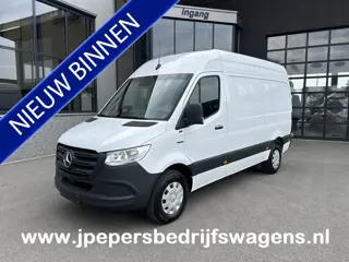 Mercedes-Benz eSprinter 320 L2 H2 Pro 81kWh / Snel laden 115Kw / Trekhaak / MBUX / Navigatie / Camer