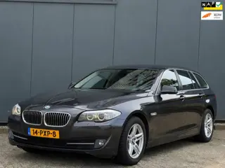 BMW 5-serie Touring 528i High Executive | Nap | Luchtvering | Nette staat