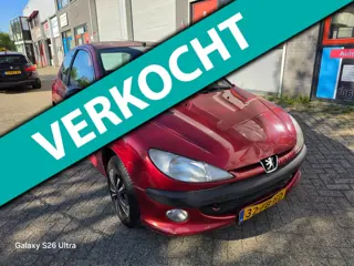 Peugeot 206 1.4 XS INRUIL KOOPJE MET NIEUWE APK!