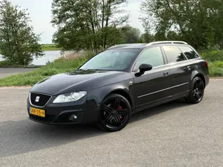 SEAT Exeo ST 2.0 TSI AUTOMAAT Leder Xenon Stoelverw Businessline