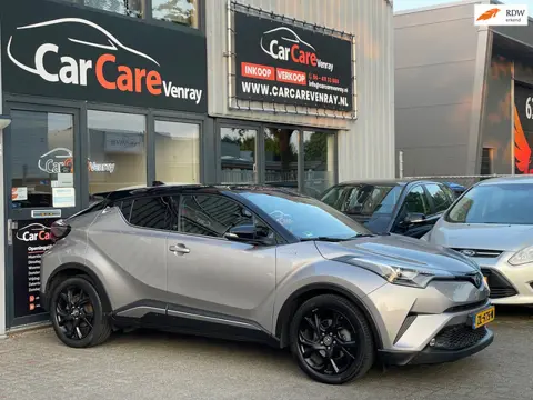 Toyota C-HR 1.8 Hybrid Bi-Tone Plus|APK08-2027|AIRCO|NAVI|CAMERA|CRUISECONTROLE|