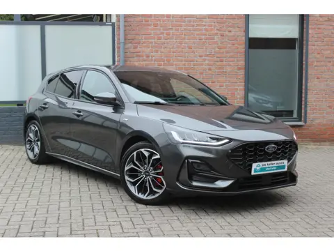 Ford Focus 1.0 EcoBoost Hybrid ST Line X Winter Pack, 18", Afn Trekhaak, Carplay/Navigatie, Led, Led