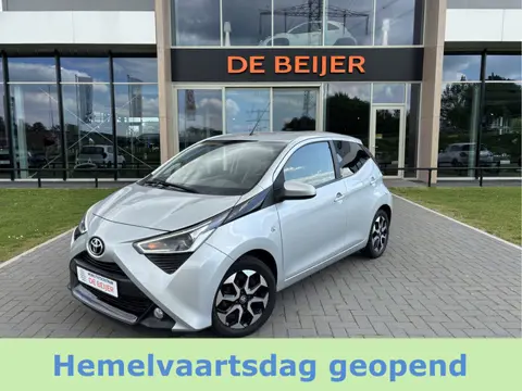 Toyota Aygo 1.0 VVT-i x-first Carplay I Camera I All season