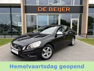 Volvo S60 1.6 T3 R-Design Leer I Navi I Trekhaak (bj 2012)