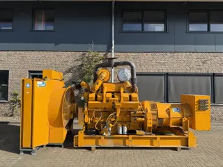 Cummins KTA 38 G1 Leroy Somer 800 kVA noodstroom generatorset ex Emergency