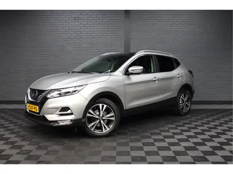 Nissan QASHQAI 1.3 DIG-T N-Motion | PANORAMADAK | TREKHAAK | LED | 360 CAMERA | 140PK | LMV |