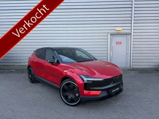 Volvo EX30 Extended Range Ultra 69 kWh / Alleen bij Jacob Schaap / Velgen 21" Everlast / Fusion RED 
