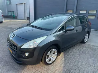 Peugeot 3008 1.6 THP Première
