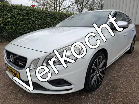 Volvo V60 2.0 T5 Summum CLIMAT/CRUISE/PDC/XENON/TREKHAAK 239PK