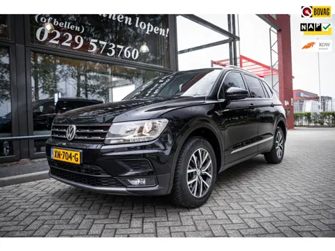 Volkswagen Tiguan Allspace 1.5 TSI Comfortline Business | 7 persoons | Trekhaak | Elektrische achter