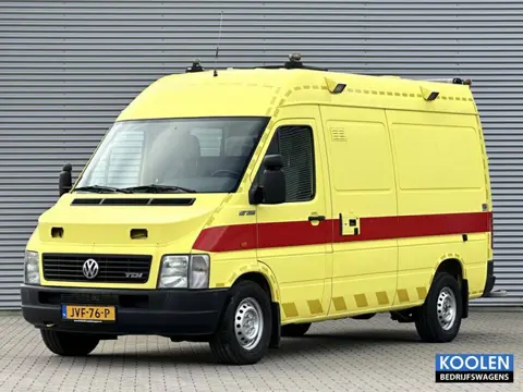 Volkswagen LT - LT 2.8 TDI 158 PK lang Ambulance Rettungswagen