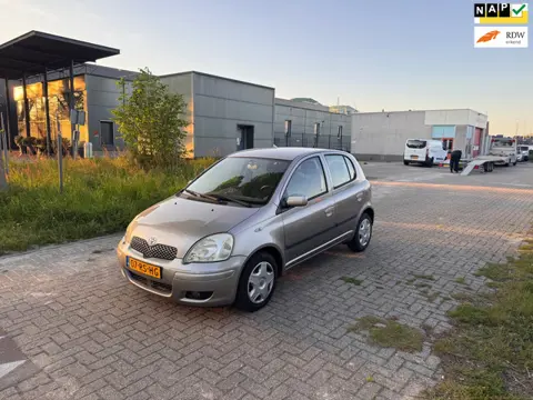 Toyota Yaris 1.3 VVT-i S-Line Airco.Airco.5deurs