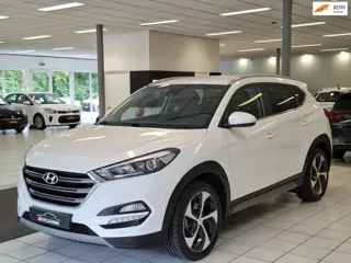 Hyundai Tucson 1.6 T 177pk Trekhaak Afn./Leder/Carplay/Android auto/Cruise/Clima/Camera/PDC/Stoel en