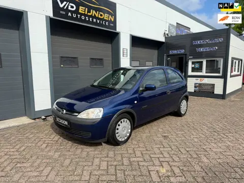 Opel Corsa 1.2-16V Comfort zeer netjes , 2de eigenaar