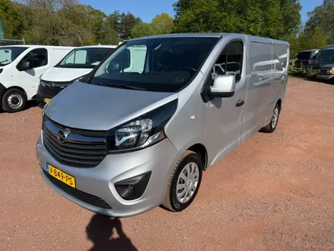 Opel Vivaro 1.6 CDTI L2H1 Sport / Navi / Cruise