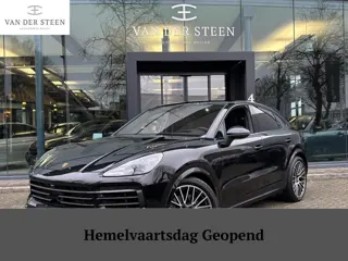 Porsche Cayenne Coupé 3.0 E-Hybrid Chrono | Sportuitlaat | Panorama | 360 camera | Head-up