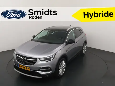 Opel Grandland X 1.6 Turbo Hybrid4 300 pk 4x4 Ultimate | Trekhaak | Leer | Camera | El. verst. stoel