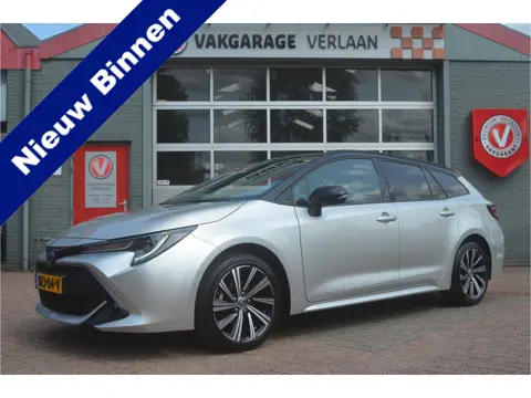 Toyota Corolla Touring Sports 2 kleuren Executive trekhaak gar.