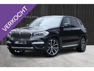BMW X3 xDrive20i X-Line | 20" | HUD | Trekhaak | Keyless | LED | Hifi | Alarm kl.3 | Sportstoelen | 