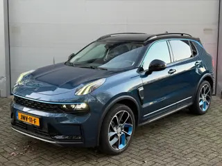 Lynk & Co 01 1.5 l Pano l Infinity Sound l ACC l Camera l IZGST l