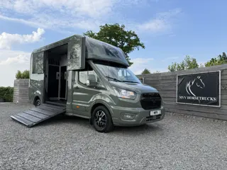 Ford Transit | Horsetruck | KRISMAR | STALLION 3XL | 2024 | HENGST | 39.400KM | AUTOMAAT | 3-SEAT | 