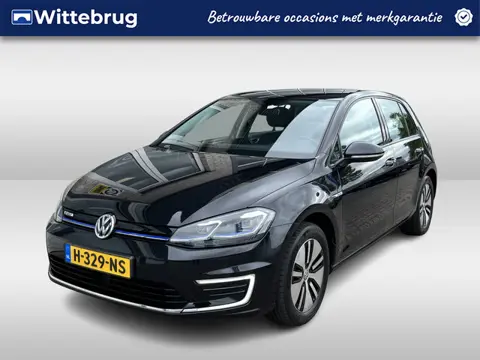Volkswagen e-Golf E-DITION / AUTOMAAT/ SOH 92%/ ADAPTIVE CRUISE/ PARKEER SENSOREN V+A/ DIGITAL DASH/